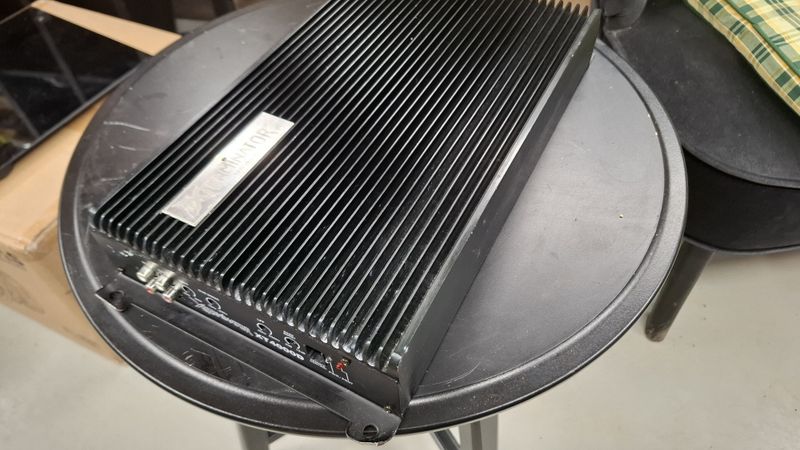 Brukt! US Amps Xterminator XT4000D mono forsterker. 4000watt
