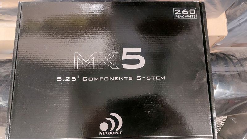 Massive Audio MK5 5,25