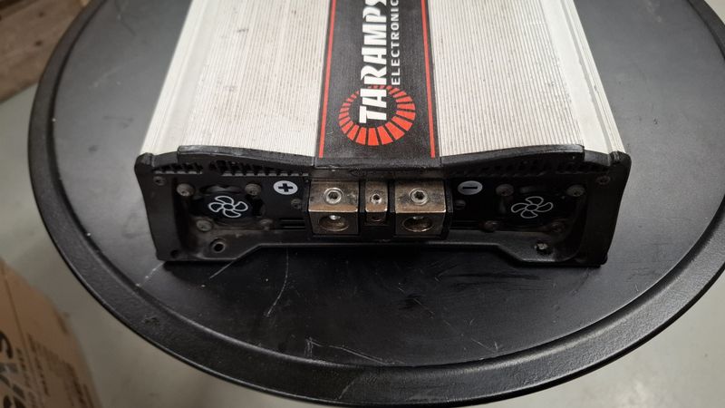 Brukt! Taramps HD8000 8000wRMS i 1ohm, 1x 