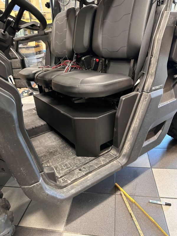 Can-Am Traxter. Komplett pakke med BT kontroller. 
